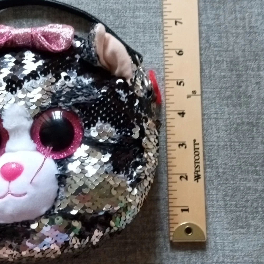 Tyler Kiki sequined handbag like new